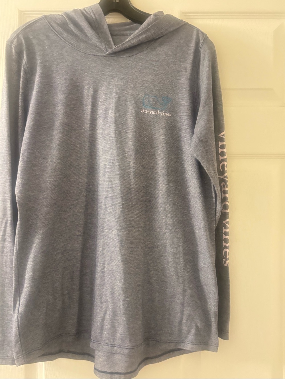 Vineyard Vines Hooded Long Sleeve Tee